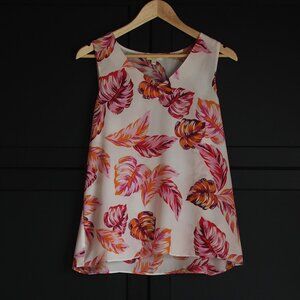 Laura | Sleeveless Leaf Print Blouse